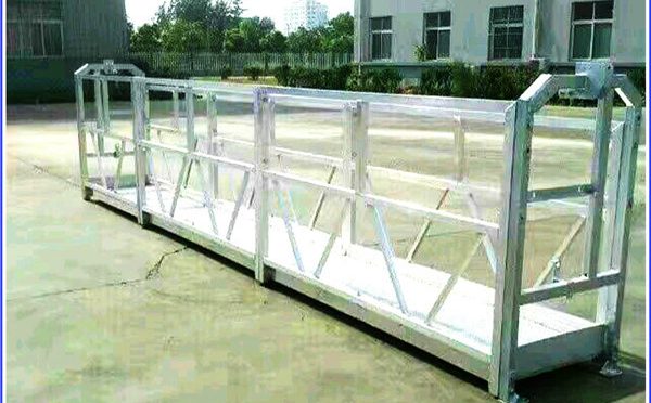 Building glass cleaning equipment